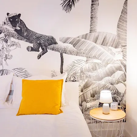 La Panthère D'auch By D'auch Auch